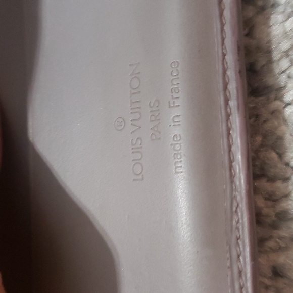 Louis Vuitton Grey Epi bifold wallet Authentic - Picture 3 of 10